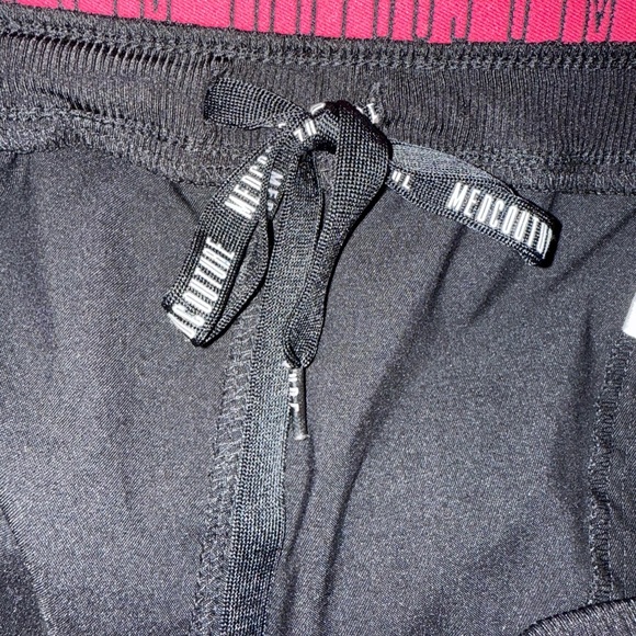 Med Couture Touch Black Scrub Pants with Pink Waistband XL - Picture 5 of 6